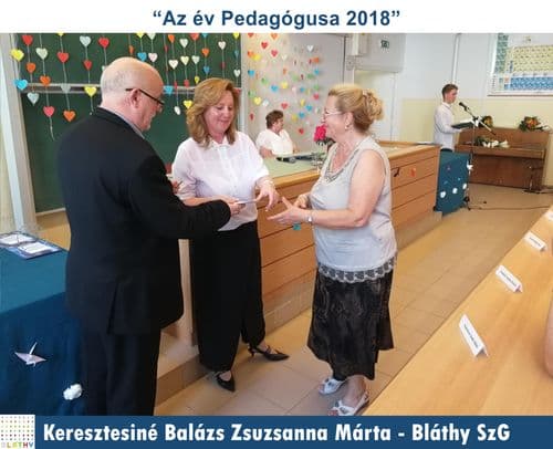 Oktatónkat köszöntjük Oklevéllel